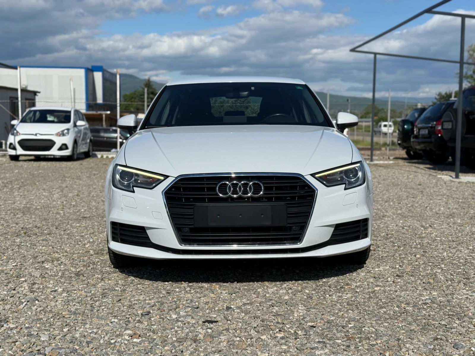Audi A3 1.6d 110hp NAVI EVRO6 - изображение 2