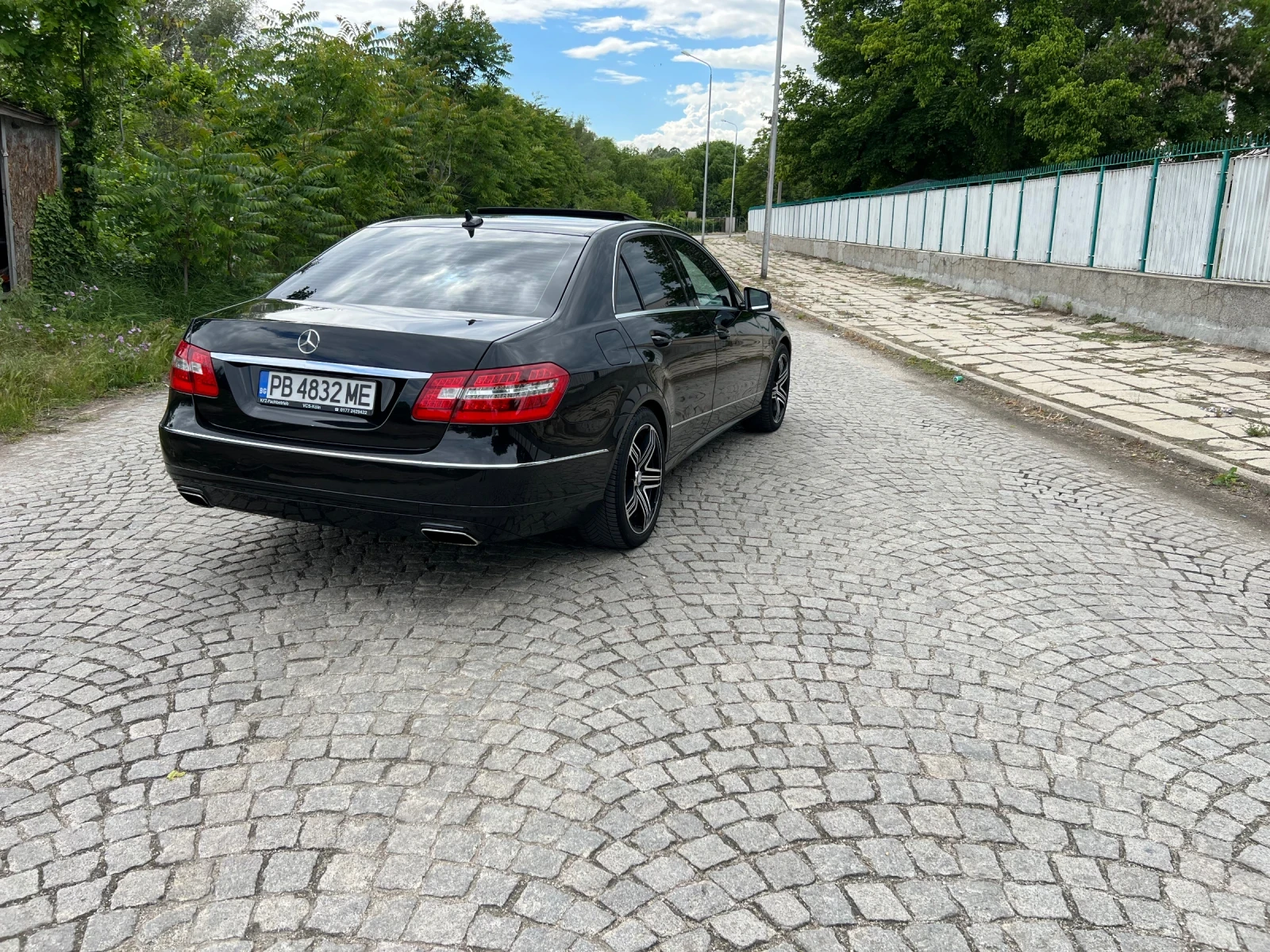 Mercedes-Benz E 350 Е350 4 MATIC - изображение 2