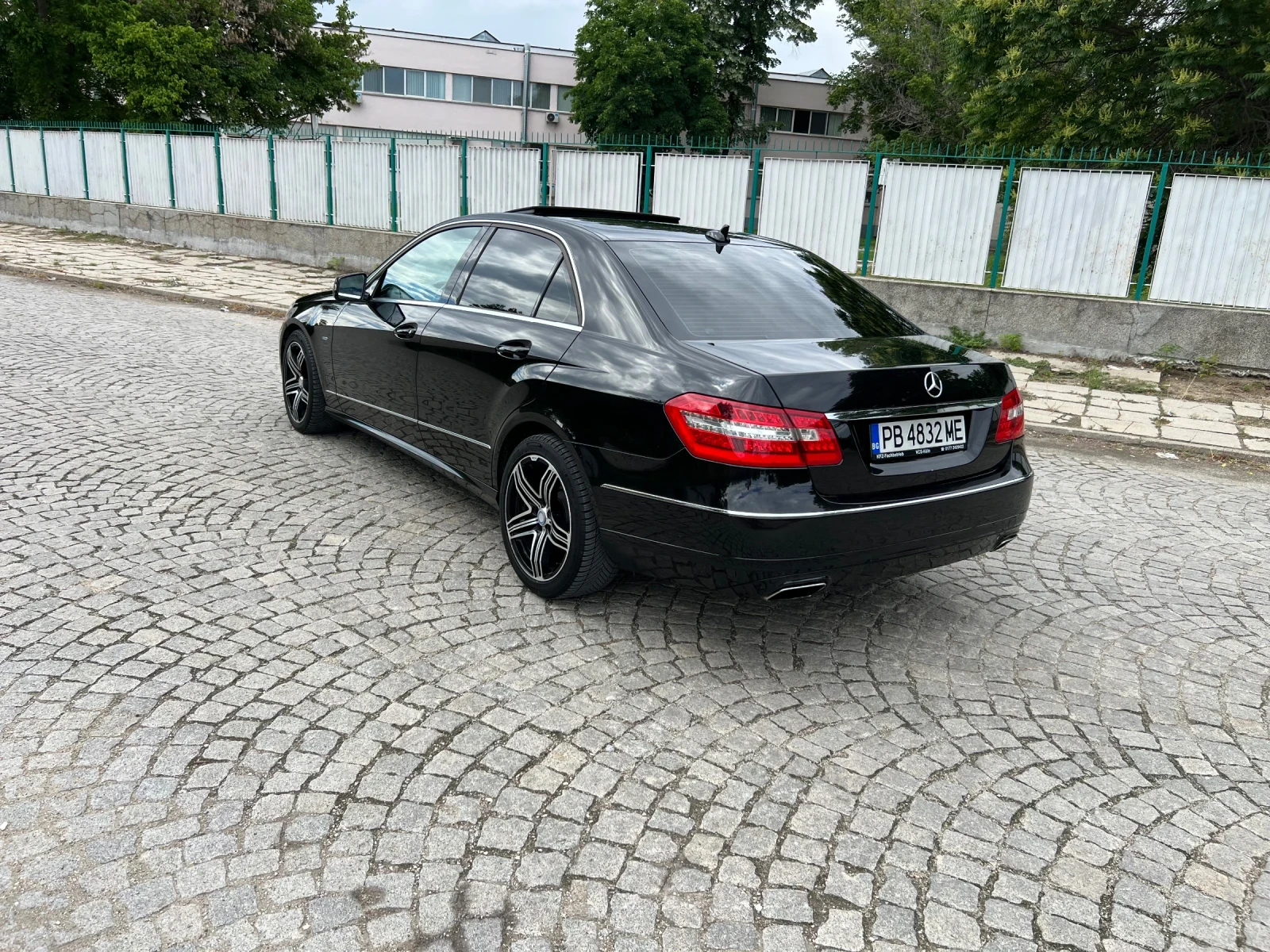 Mercedes-Benz E 350 Е350 4 MATIC - изображение 3