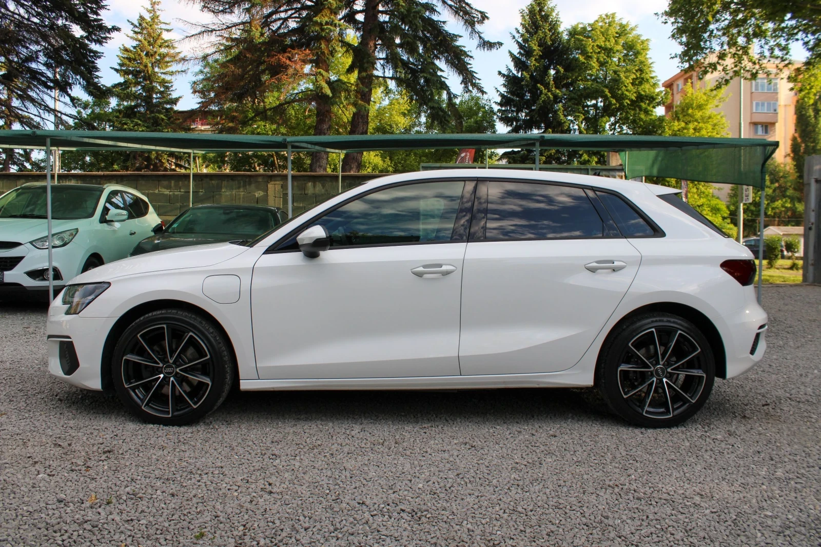 Audi A3 40 TFSIe Sportback PHEV - изображение 2