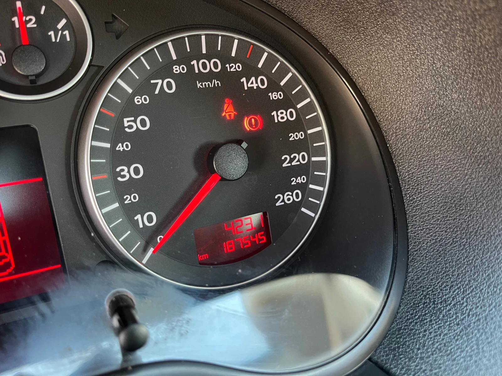 Audi A3 1.9TDI - изображение 9