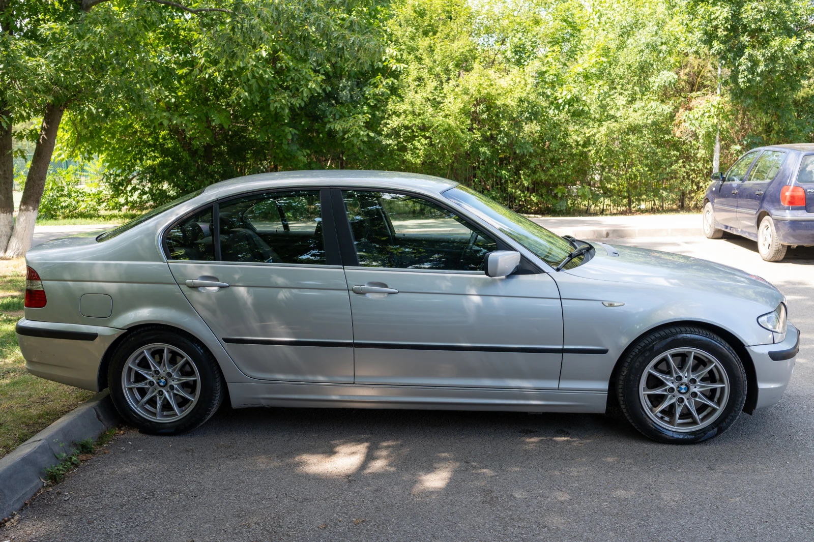BMW 320  - изображение 5