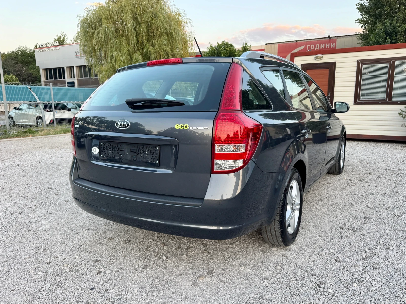 Kia Ceed 1.6i Seven 6скорости - изображение 4