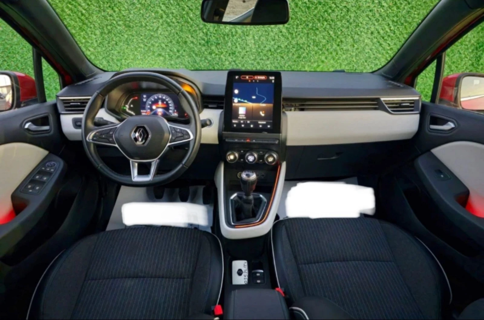 Renault Clio 1.3 Turbo 140hp 6speed INTENS - изображение 5