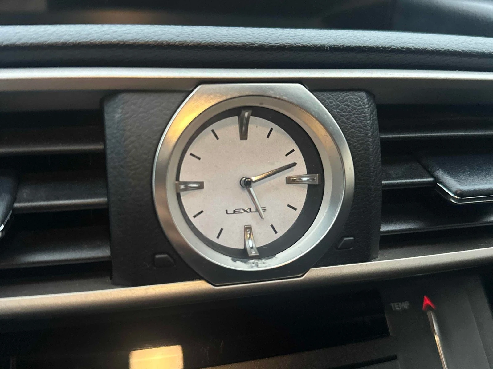 Lexus RC 350 AWD CARFAX    | Mobile.bg   11