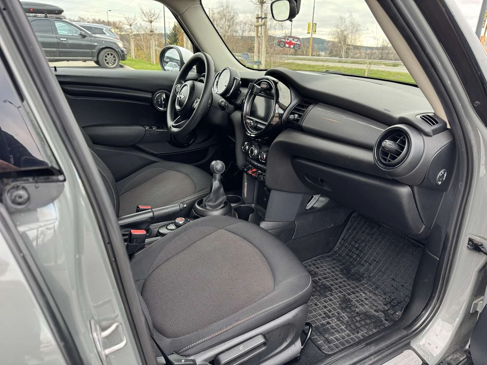 Mini Cooper  - изображение 5