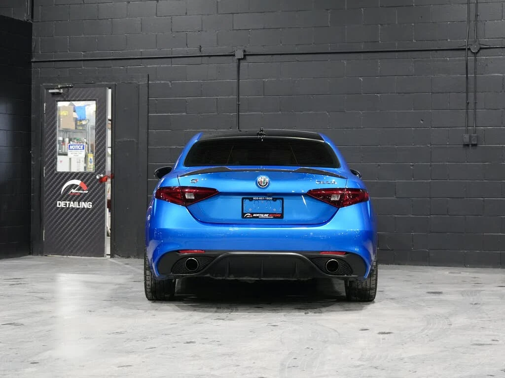 Alfa Romeo Giulia 2018 Alfa Romeo Giulia Ti Sport AWD - изображение 3