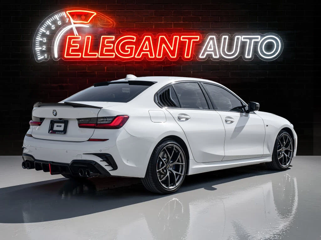 BMW 330 i xDrive* M-PACK* LASER* HARMAN KARDON* 360 CAM* , снимка 2 - Автомобили и джипове - 54235594