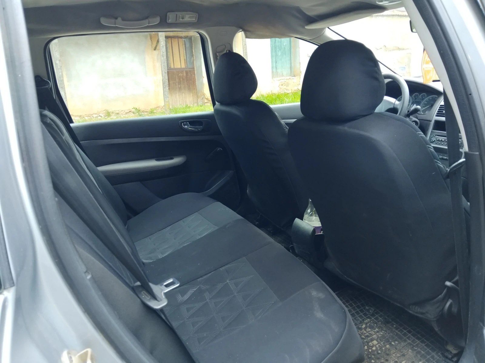 Peugeot 307 2.0 хди, снимка 7 - Автомобили и джипове - 54683904