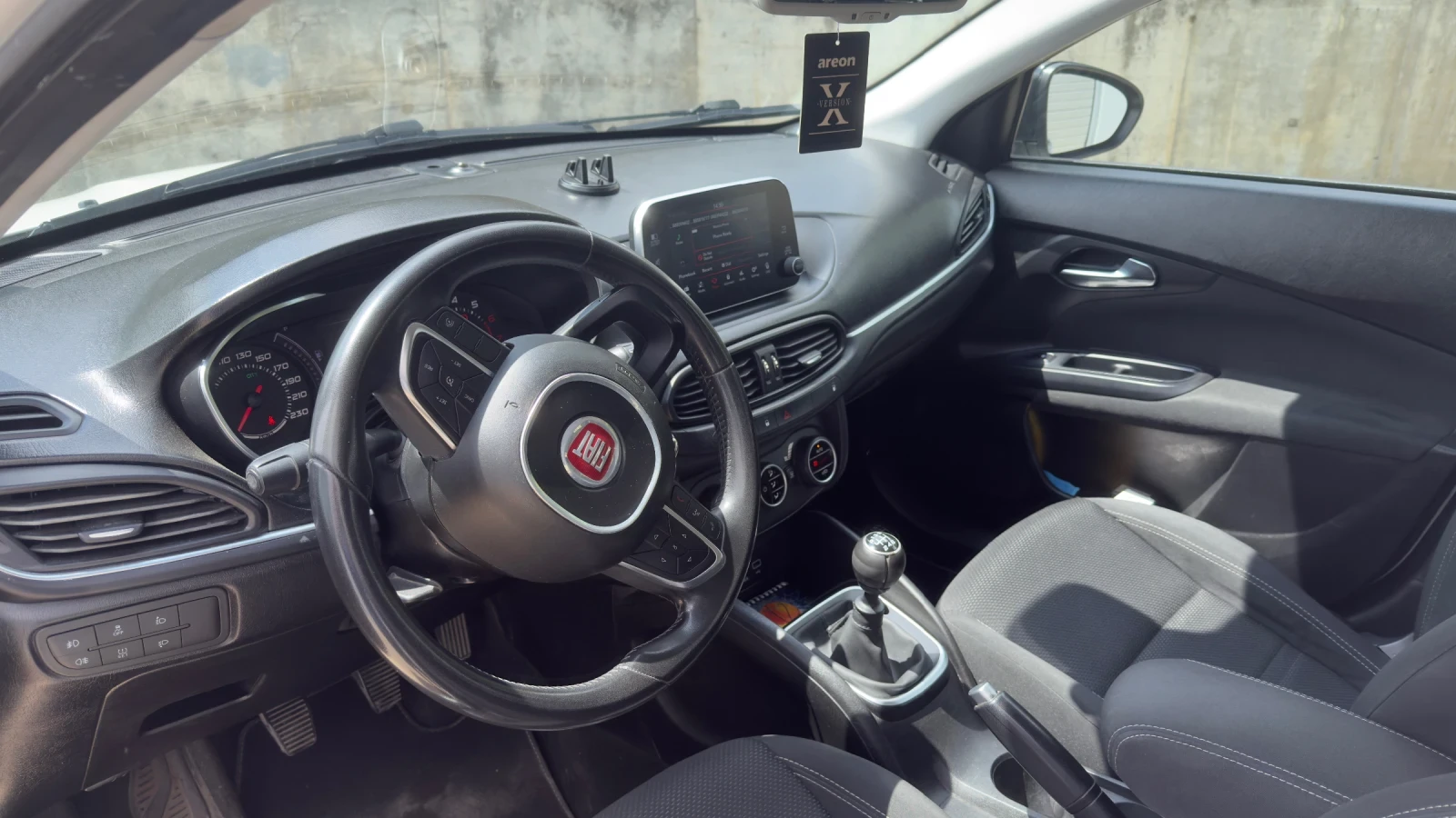 Fiat Tipo  1.4 турбо с газ, снимка 12 - Автомобили и джипове - 54714507