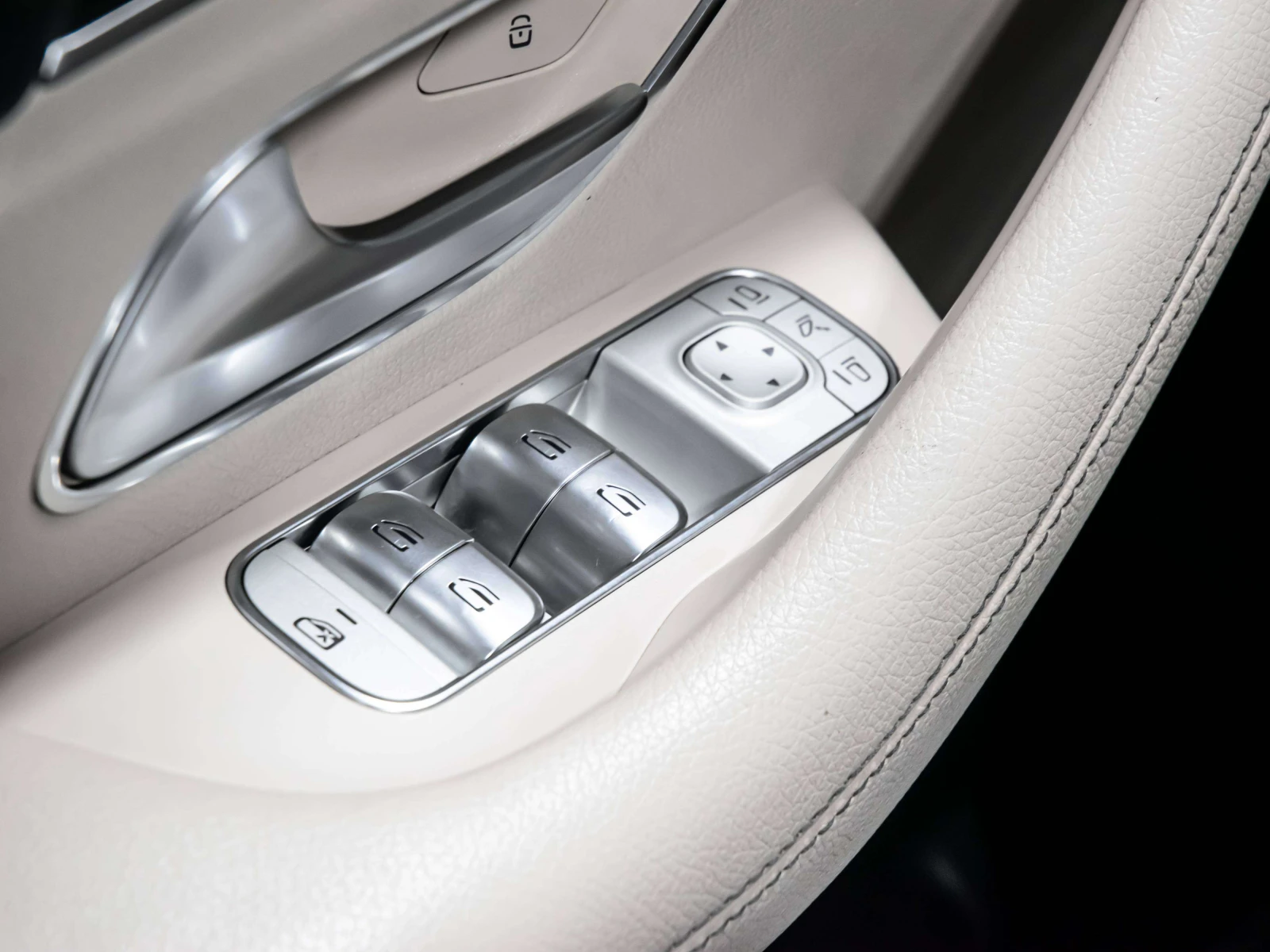 Mercedes-Benz GLE 450  AMG PKG /360/DISTRONIC/BURMESTER/HUD/ЦЕНА ДО БГ , снимка 15 - Автомобили и джипове - 55010552