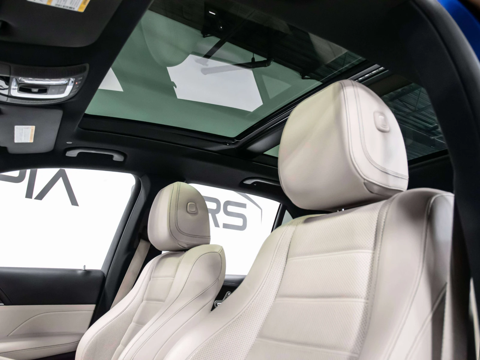 Mercedes-Benz GLE 450  AMG PKG /360/DISTRONIC/BURMESTER/HUD/ЦЕНА ДО БГ , снимка 14 - Автомобили и джипове - 55010552