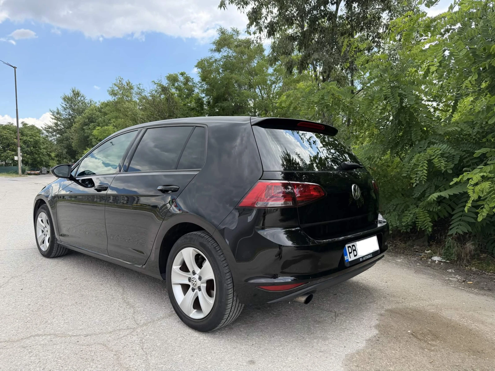 VW Golf 7 4 цилиндъра, снимка 3 - Автомобили и джипове - 55070124