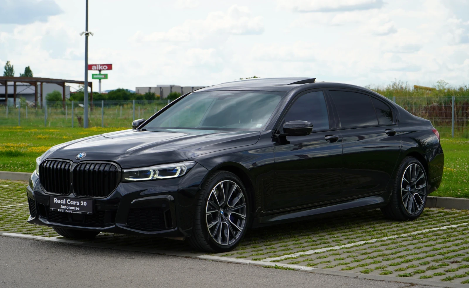 BMW 740 xDRIVE* LONG* INDIVIDUAL* M-PACK* DISTR* 360 CAM* 