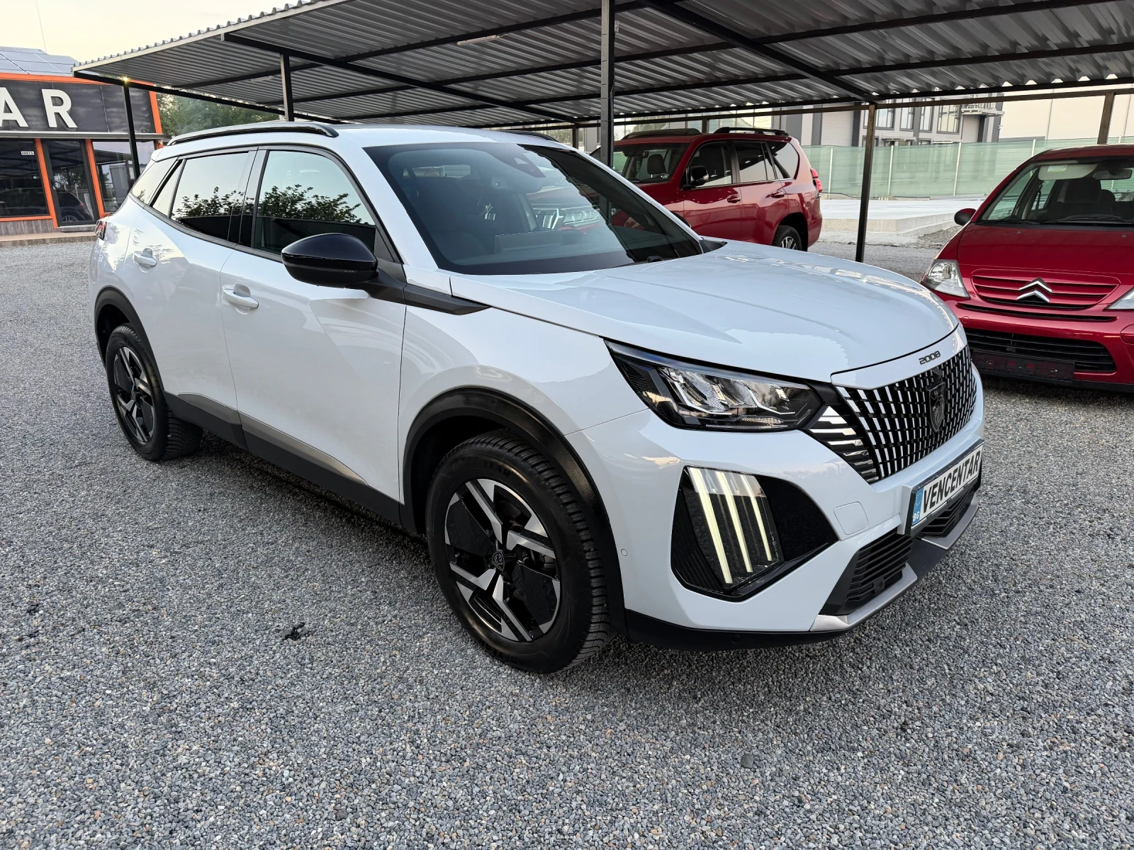 Peugeot 2008 Hibrid, 360, R-kam, Distr.5160km., снимка 7 - Автомобили и джипове - 56171489