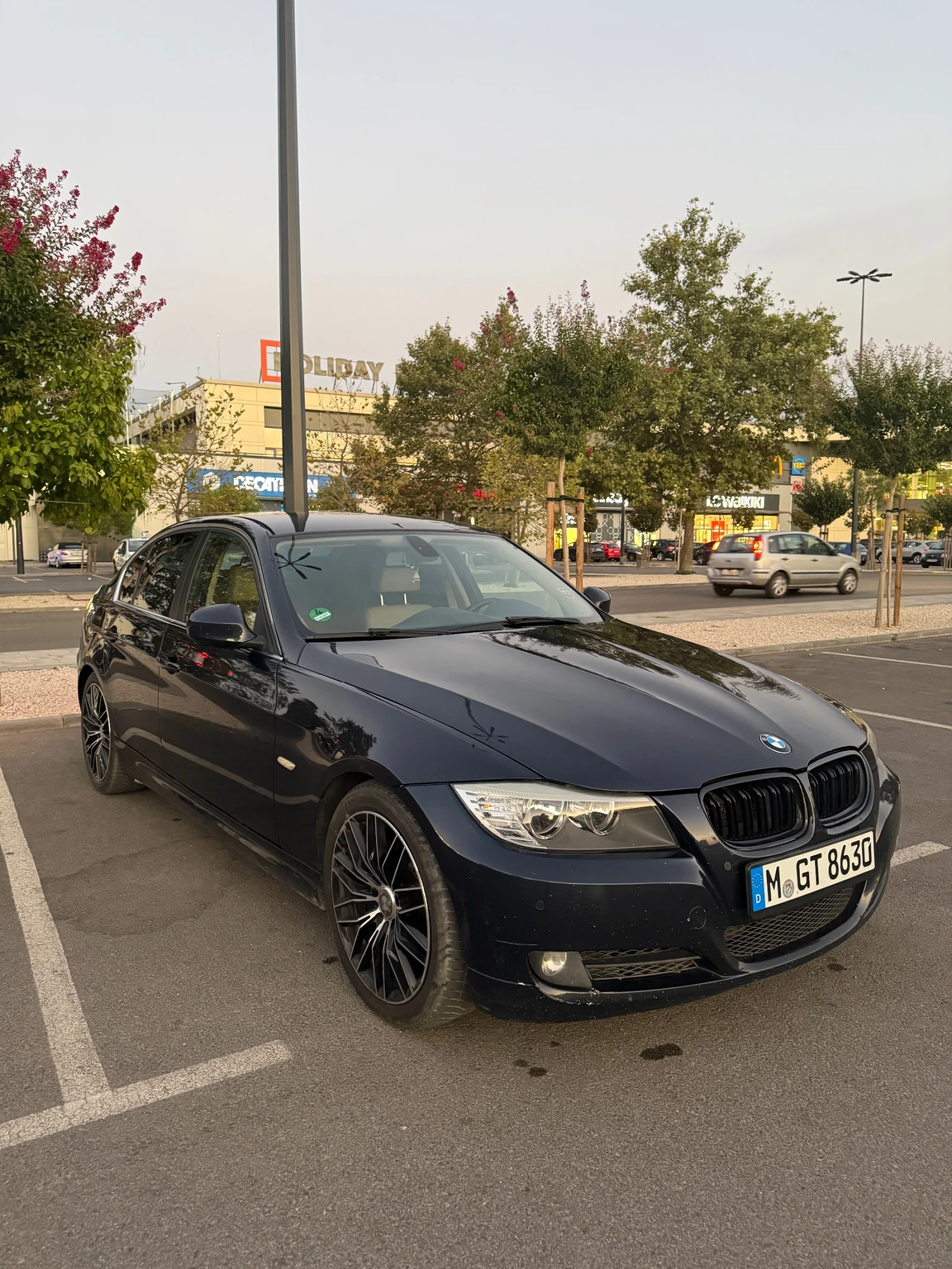 BMW 330