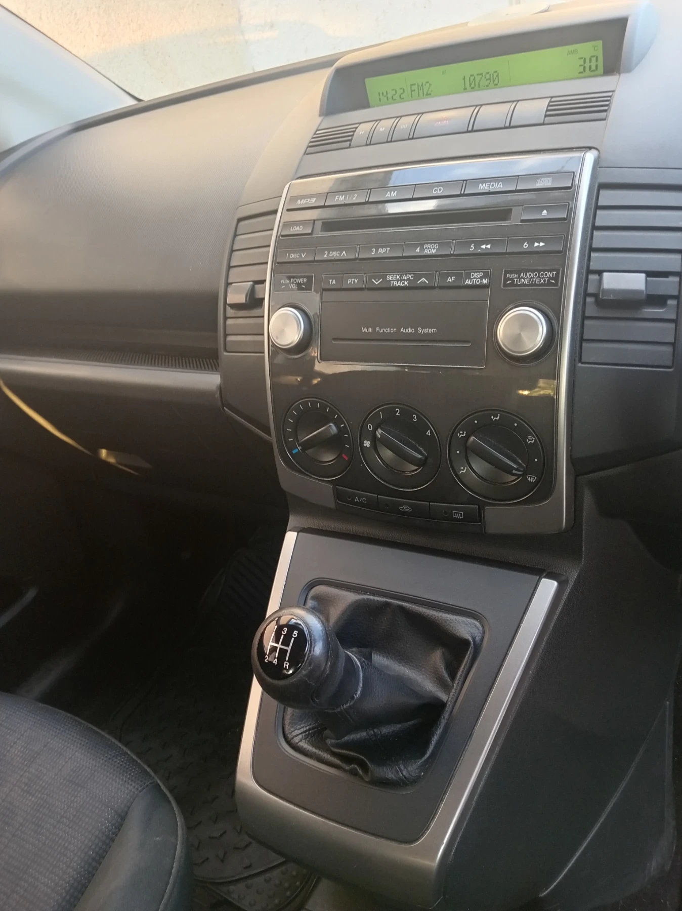 Mazda 5, снимка 7 - Автомобили и джипове - 56414083