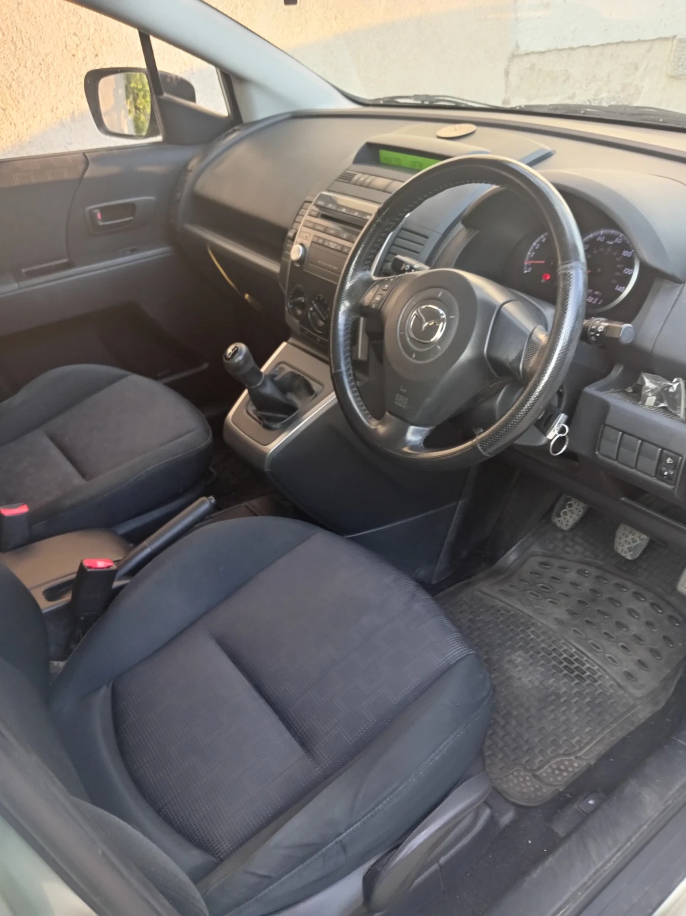 Mazda 5, снимка 6 - Автомобили и джипове - 56414083