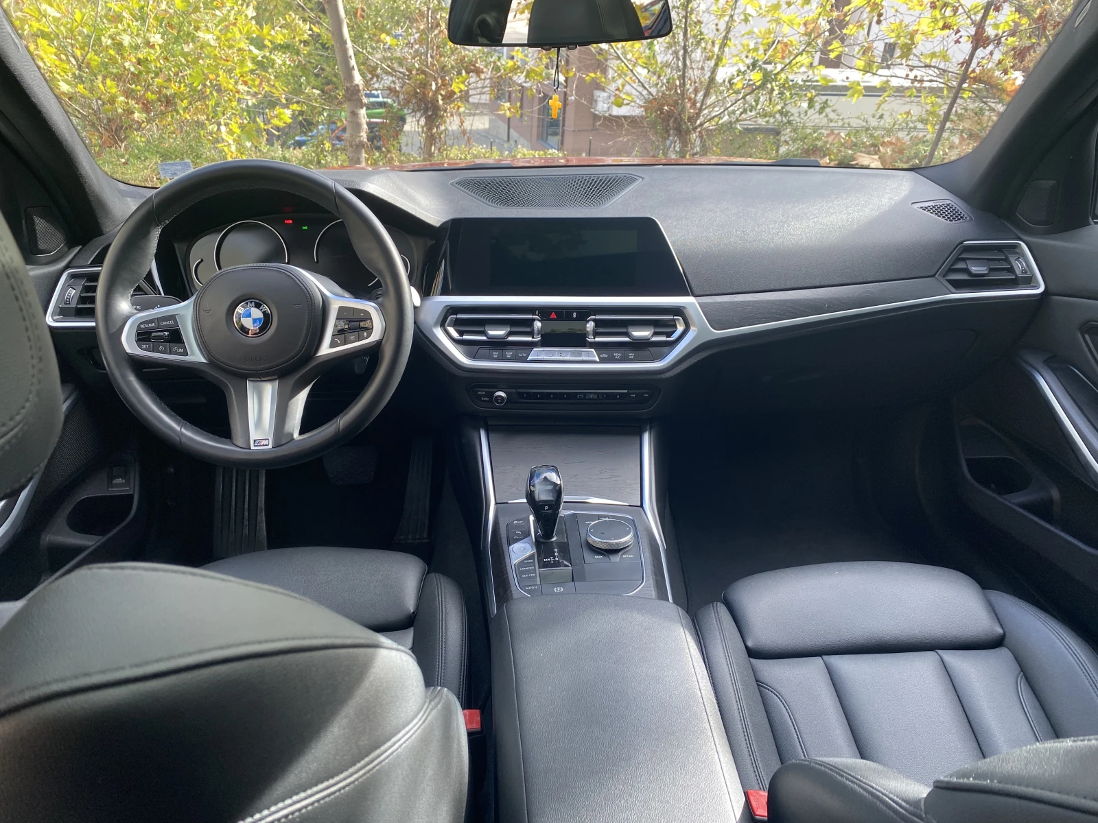 BMW 330 М Пакет - 117, 000 km, снимка 9 - Автомобили и джипове - 56683431