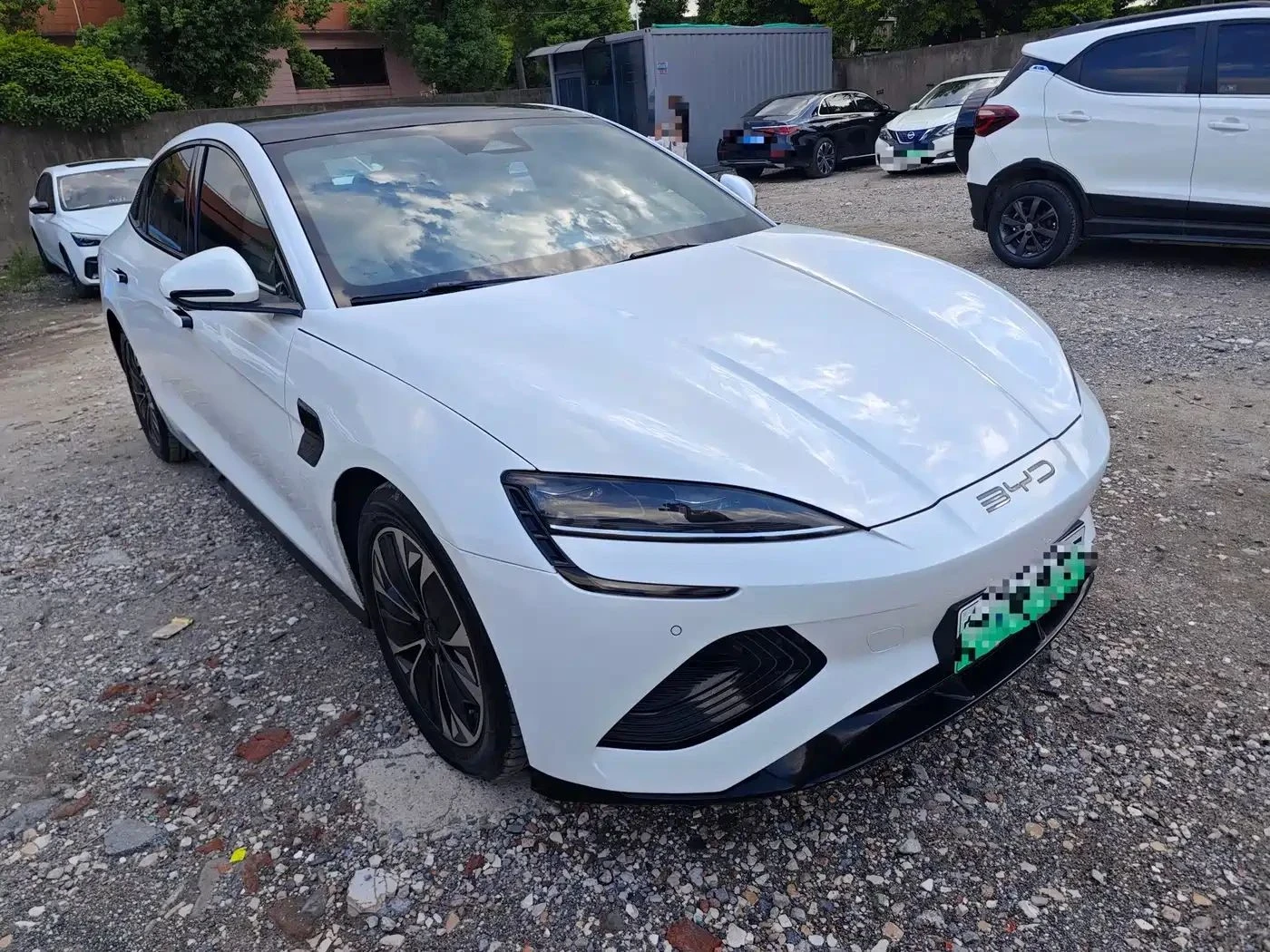 BYD Seal, снимка 3 - Автомобили и джипове - 56689865