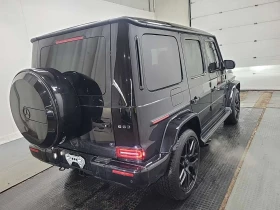 Mercedes-Benz G 63 AMG * МАСАЖ* ПОДГРЕВ* ДИСТРОНИК* ОБДУХВАНЕ* ДВА КЛЮЧА*, снимка 3