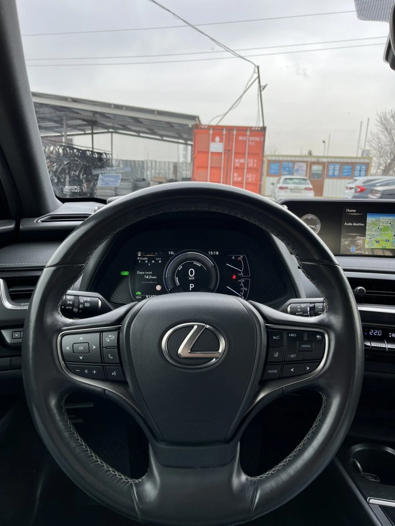 Lexus UX 250h 250/Hybrid, снимка 15 - Автомобили и джипове - 48233151