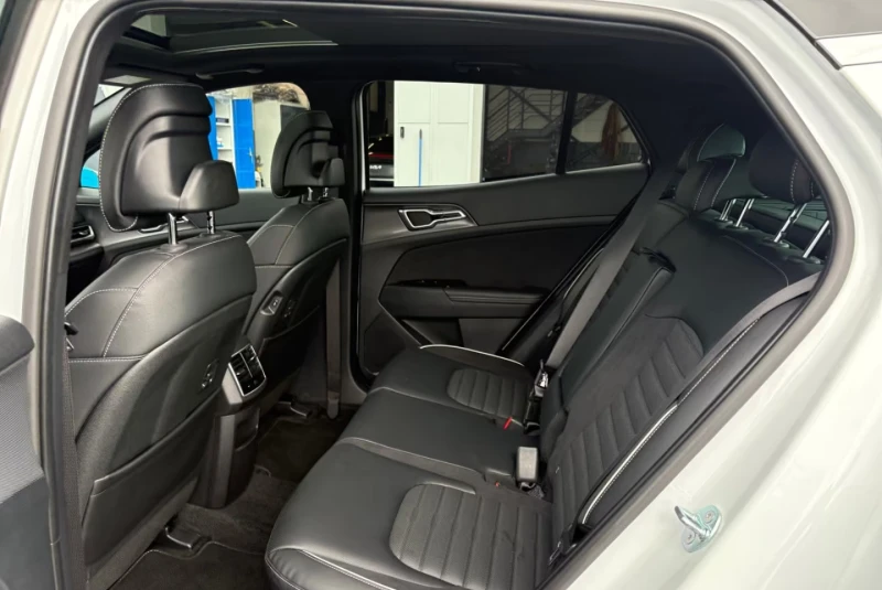 Kia Sportage 1.6PHEV/252HP/GT-LINE/PANO/MEMO/4WD/LED/808g, снимка 14 - Автомобили и джипове - 53561602