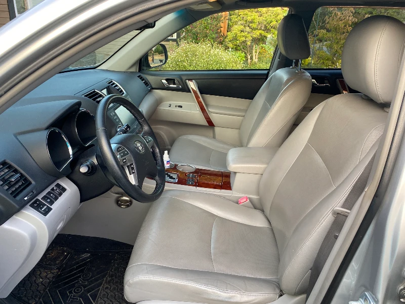 Toyota Highlander CARFAX* АВТОФИНАНСИРАНЕ БЕЗ ПЪРВОНАЧАЛНА ВНОСКА - изображение 8