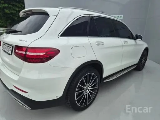 Mercedes-Benz GLC 300 * BURMESTER * HEAD UP * 360 КАМЕРА * , снимка 4 - Автомобили и джипове - 55408580