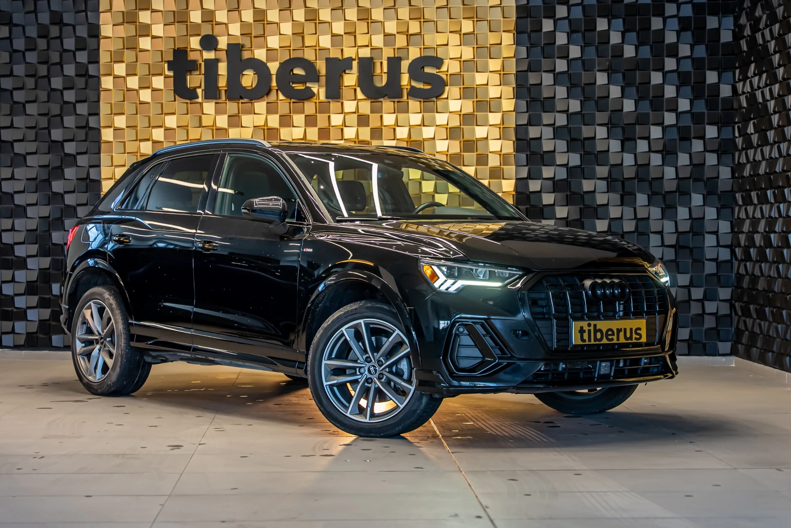 Audi Q3 45 TFSI Quattro, снимка 1