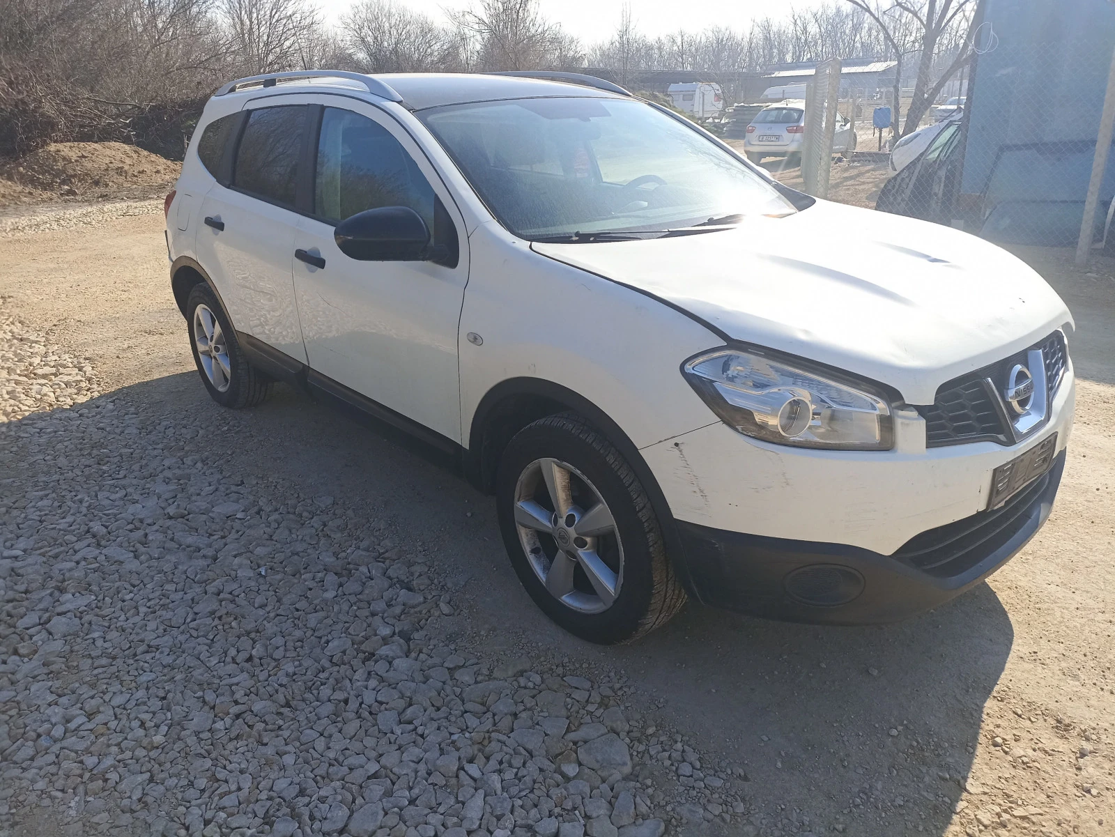 Nissan Qashqai 1,5 DCI - изображение 2