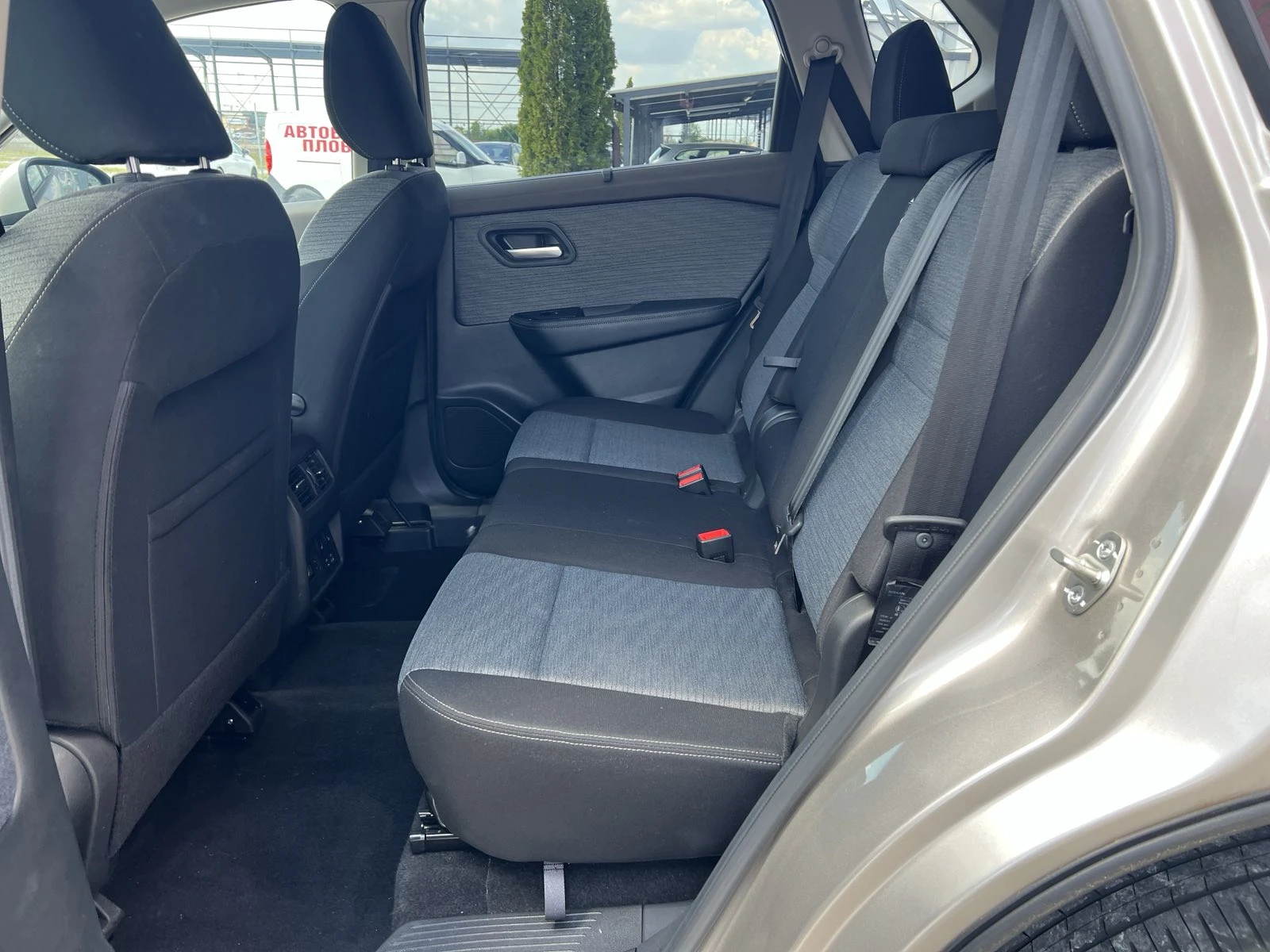 Nissan X-trail E-4ORCE 4WD ПРОДАДЕНО - изображение 10