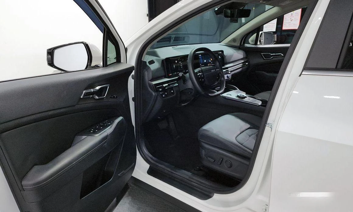 Kia Sportage Gasoline 1.6 Turbo 2WD Signature - изображение 10