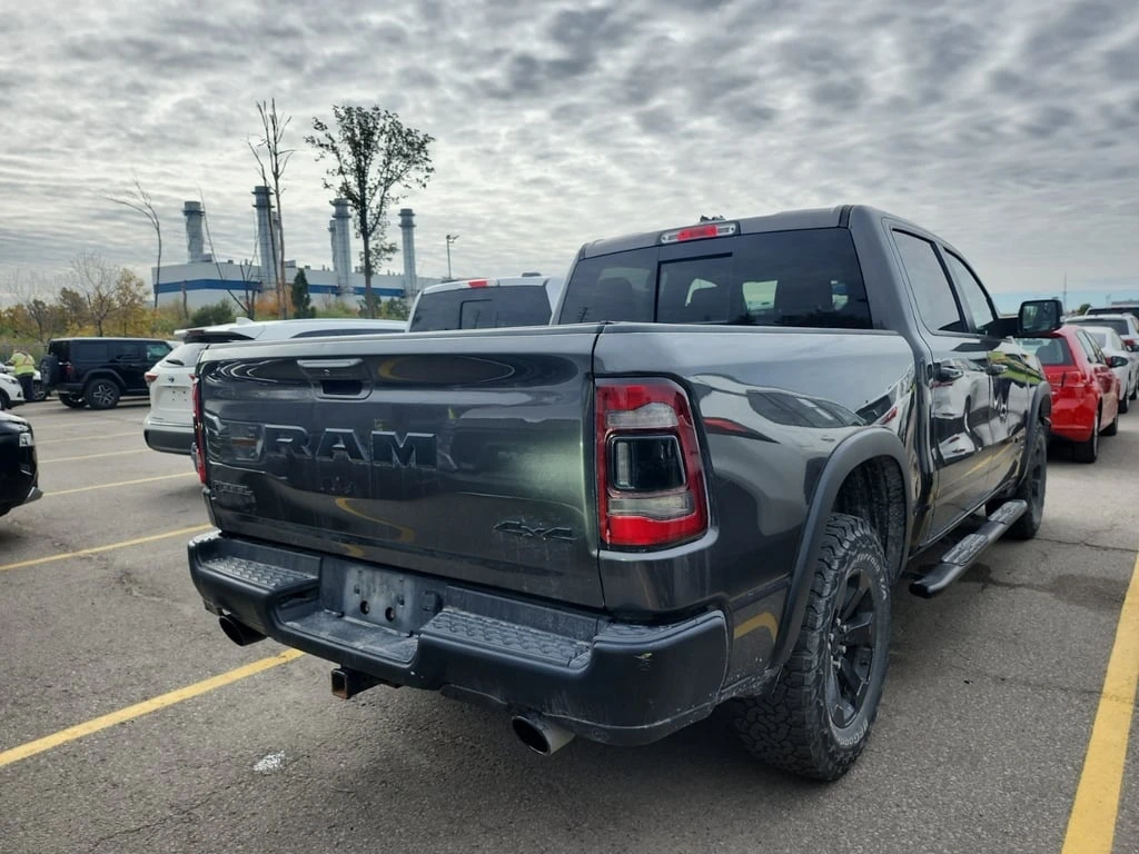 Dodge RAM 1500 * REBEL CREW CAB SHORT BED * CARFAX * БЕЗ ПЪРВОНАЧ - изображение 3
