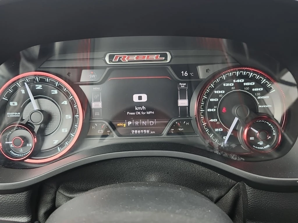 Dodge RAM 1500 * REBEL CREW CAB SHORT BED * CARFAX * БЕЗ ПЪРВОНАЧ - изображение 7