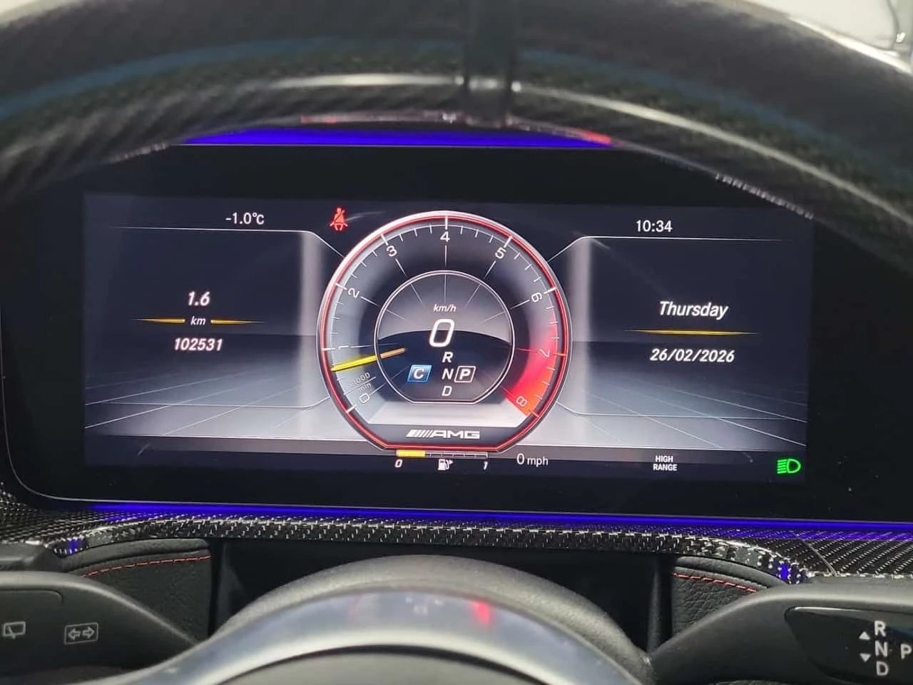 Mercedes-Benz G 63 AMG * МАСАЖ* ПОДГРЕВ* ДИСТРОНИК* ОБДУХВАНЕ* ДВА КЛЮЧА*, снимка 9 - Автомобили и джипове - 54076875