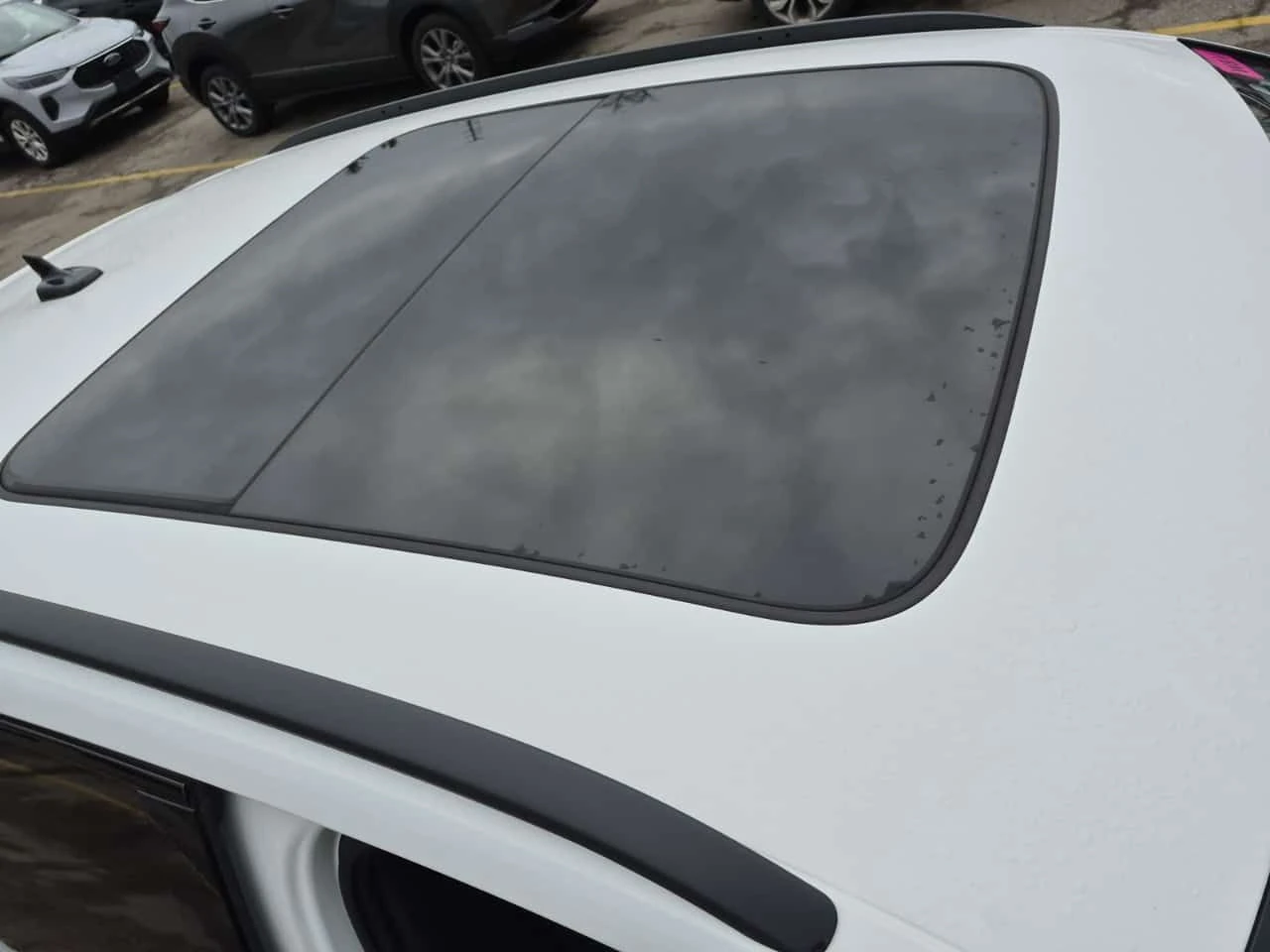 Audi Q3 * KOMFORT * CARFAX * 2 КЛЮЧА * ПАНОРАМА * , снимка 5 - Автомобили и джипове - 54369424