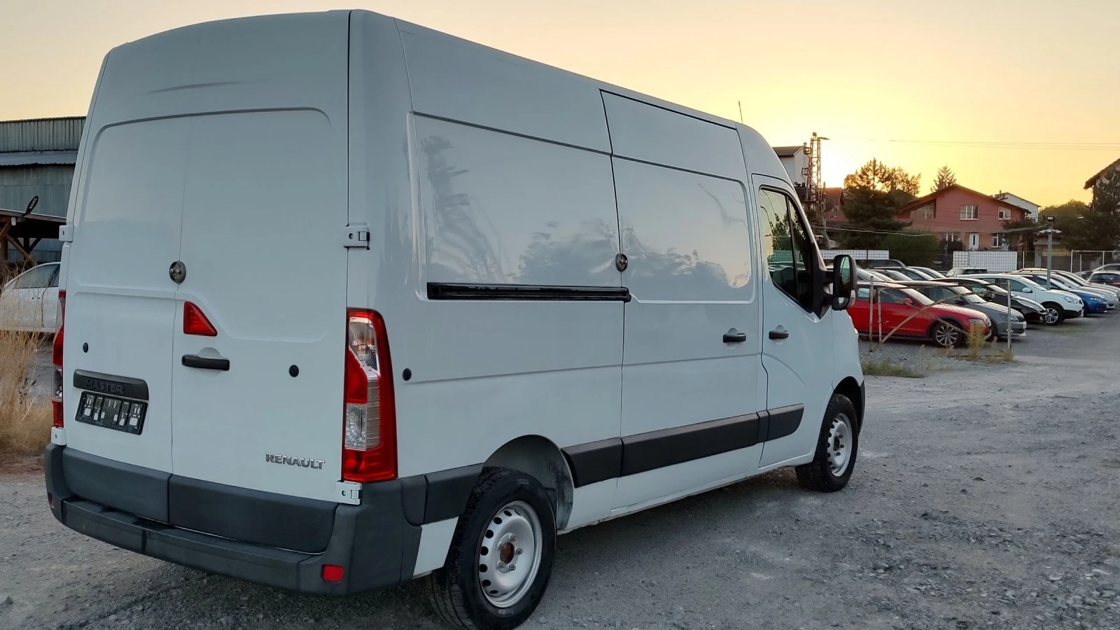 Renault Master 2.3Cdti* ХЛАДИЛЕН*  - изображение 4