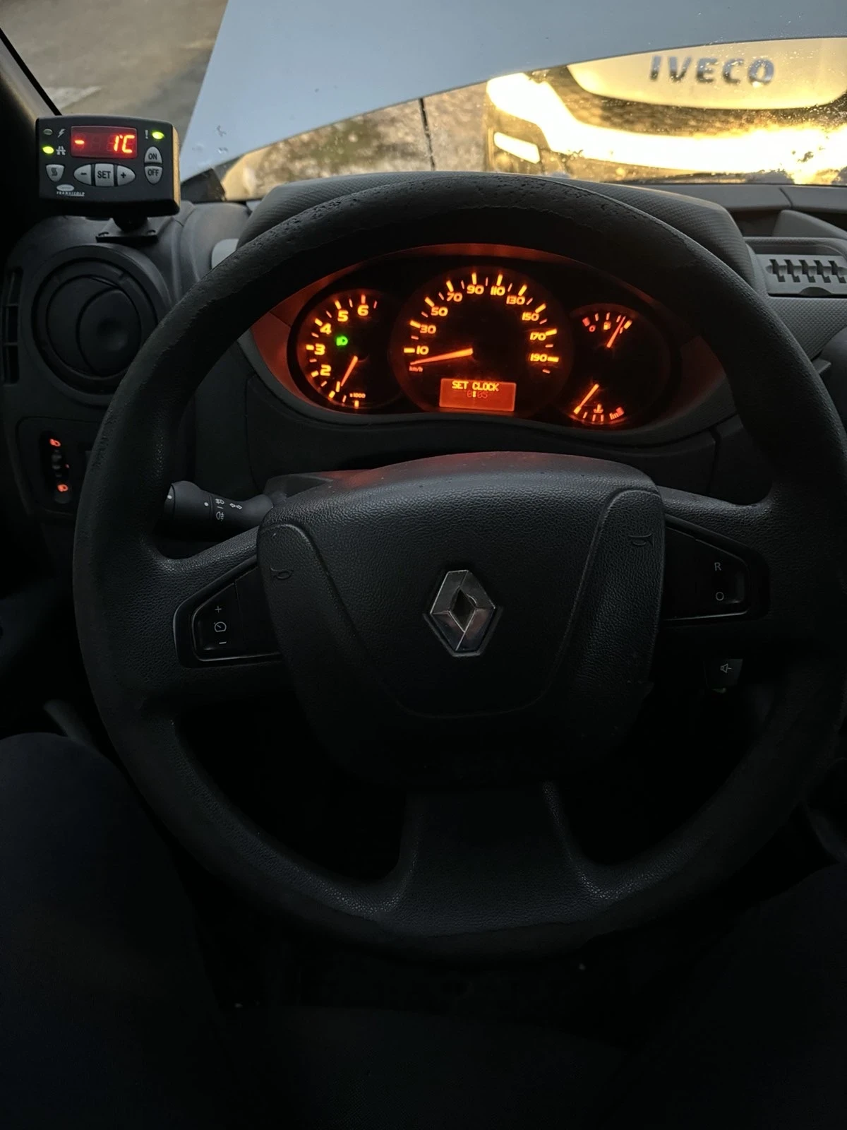 Renault Master 125 DCI, снимка 15 - Бусове и автобуси - 54147776