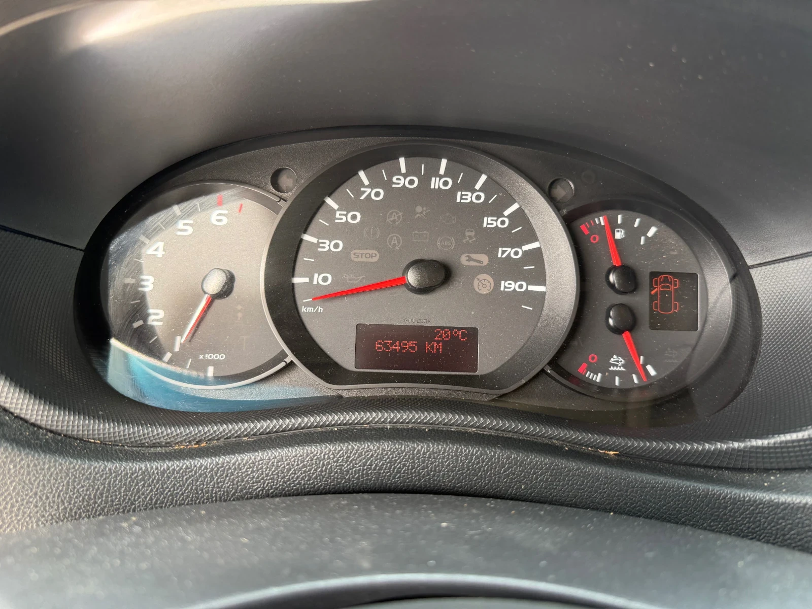 Renault Master 2.3 dCi 150KC KM 63.000 ПЕРФЕКТЕН НОВ, снимка 14 - Бусове и автобуси - 56230743