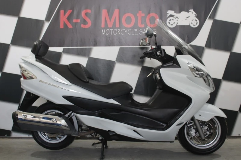 Suzuki Burgman 400i 2011г., снимка 4 - Мотоциклети и мототехника - 41976212