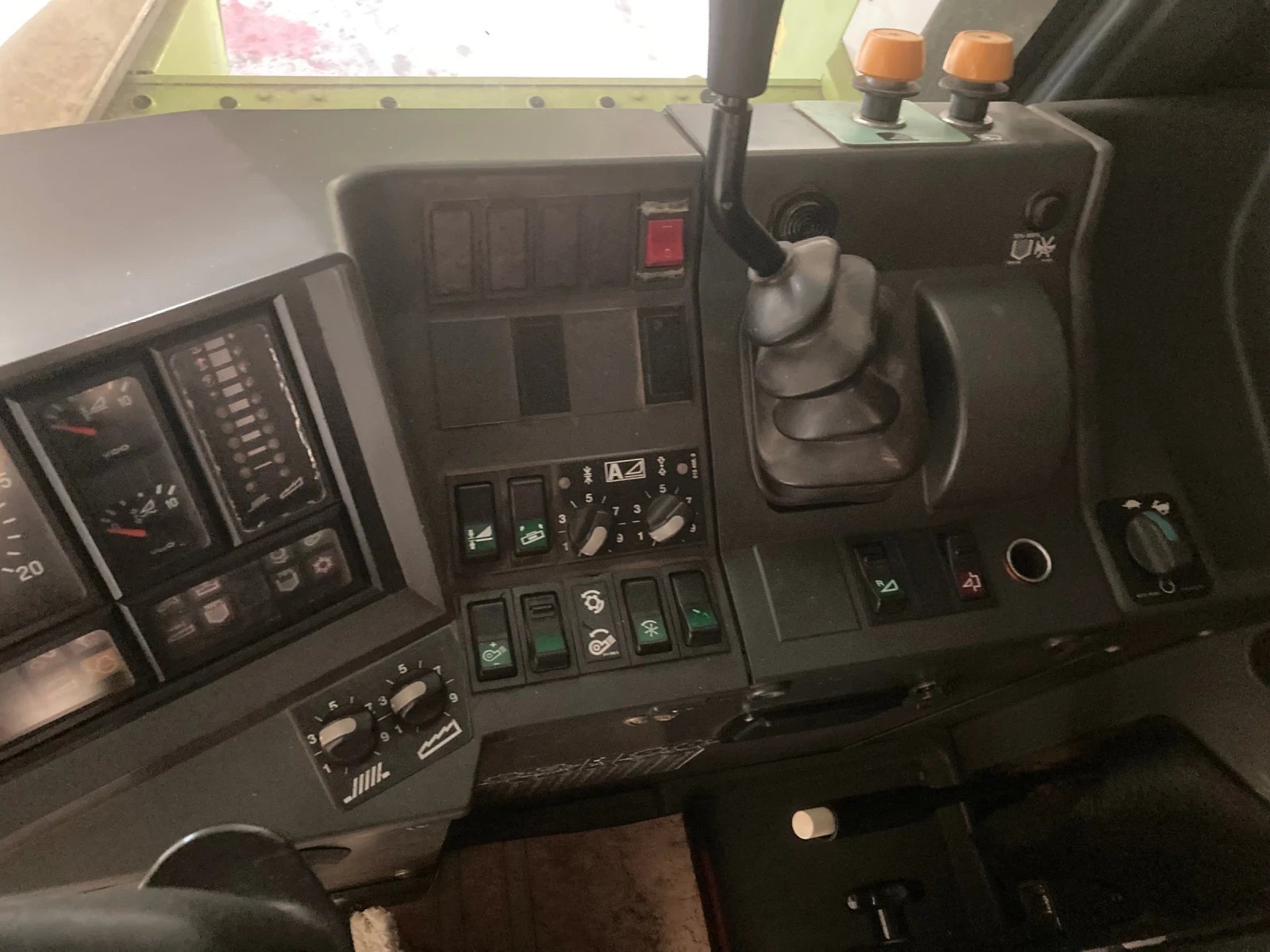 Комбайн Claas Mega 360 - изображение 7