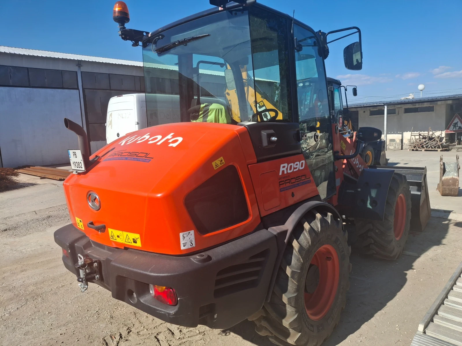 Челен товарач Друга марка Kubota