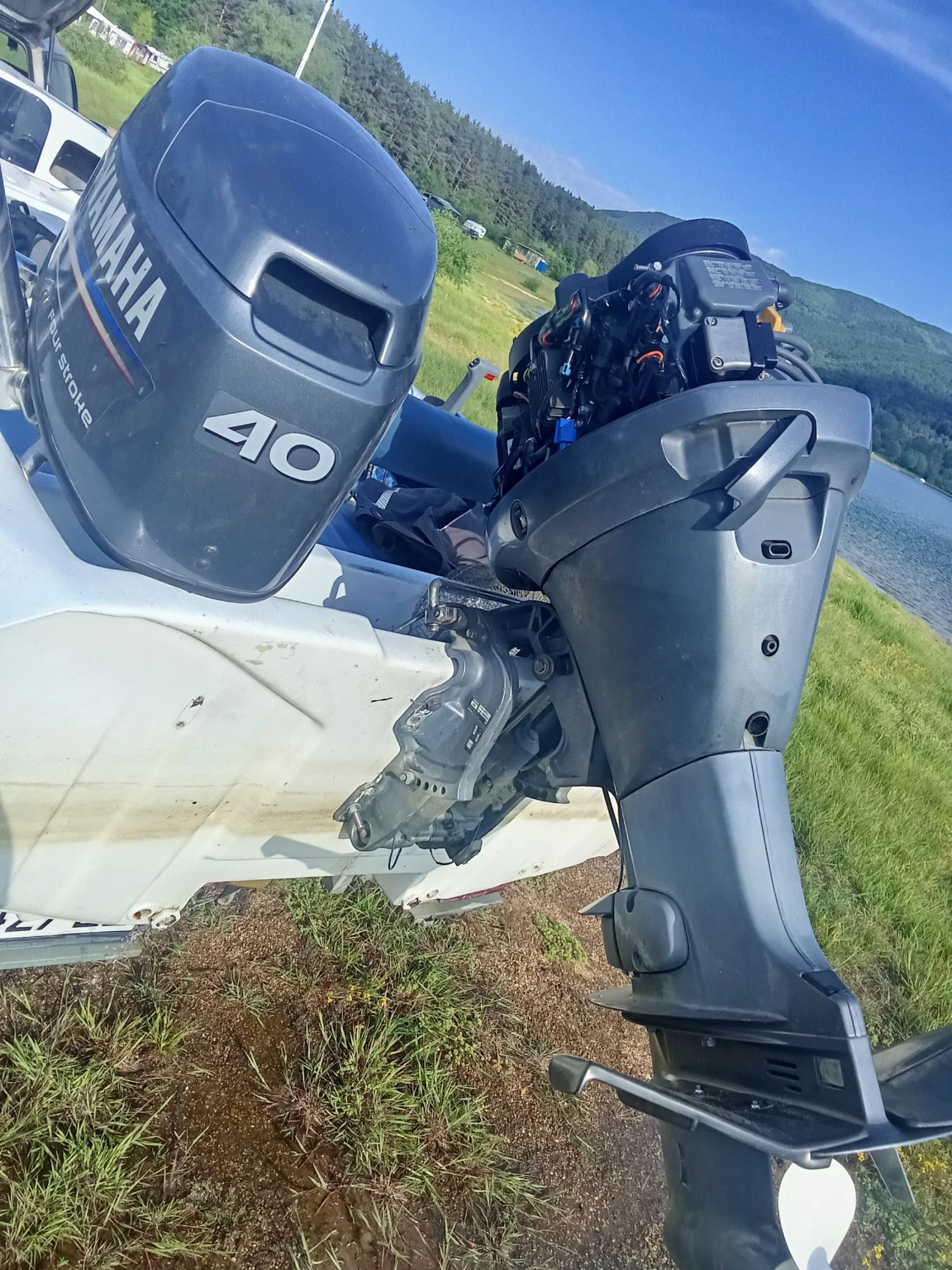 Извънбордов двигател Yamaha 40hp/750моточаса/2009г/ОТЛИЧЕН - изображение 3