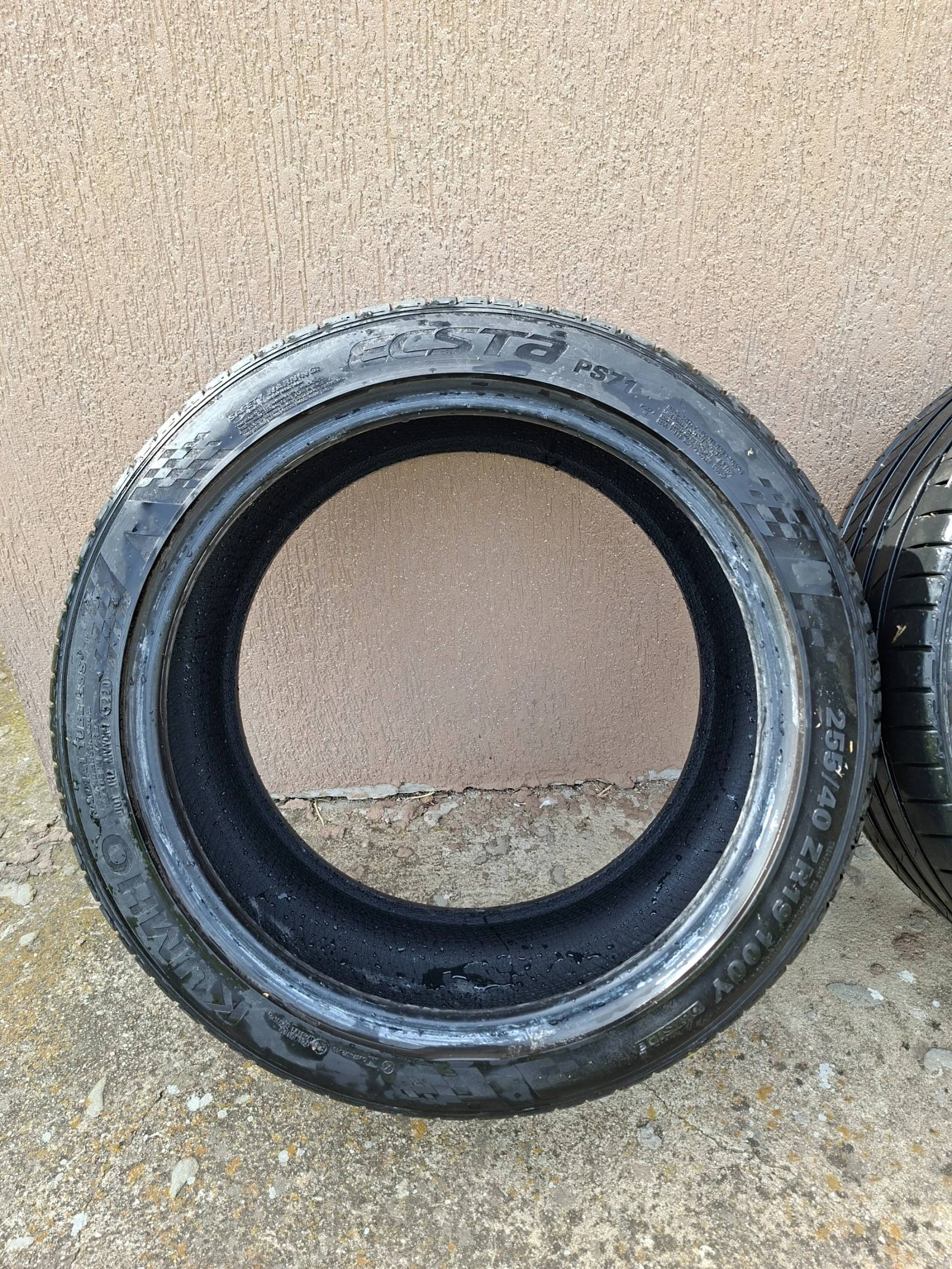 Гуми Летни 255/40R19, снимка 8 - Гуми и джанти - 54209161