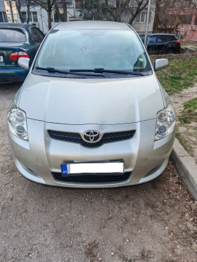 Toyota Auris втори комплект джанти + летни гуми Michelin, снимка 1