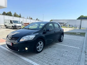 Toyota Auris, снимка 2