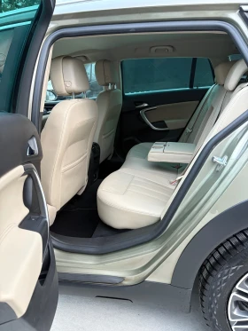 Opel Insignia 4x4 Country Tourer 170hp Euro 6 Automatic Full Ext | Mobile.bg    14