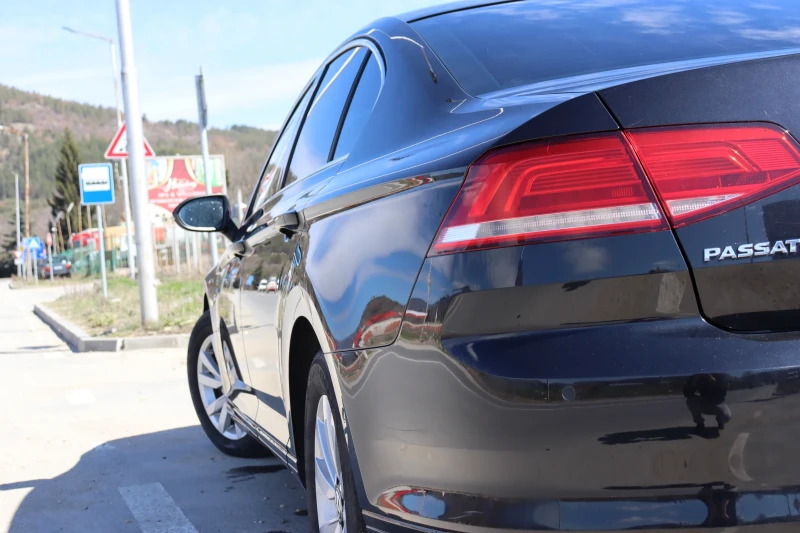 VW Passat 2.0 (4 Motion), снимка 10 - Автомобили и джипове - 47559071