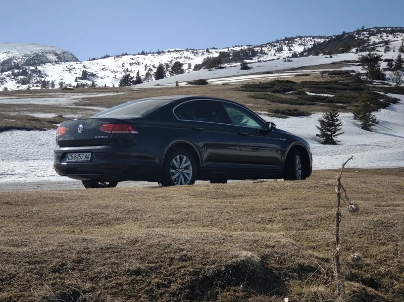 VW Passat 2.0 (4 Motion), снимка 2 - Автомобили и джипове - 46731127